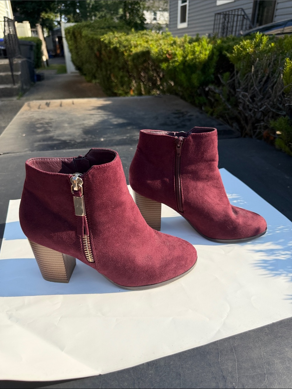 Apt. 9 Burgundy Suede Ankle Booties with Block Heel and Side Zipper